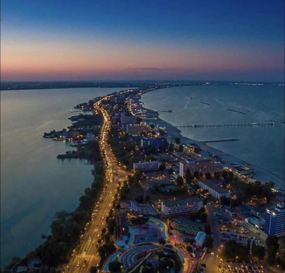 Summerland Sea & Lake Mamaia Exterior foto